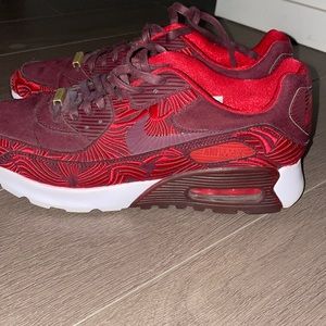 Nike Womens Air max red floral shoes
